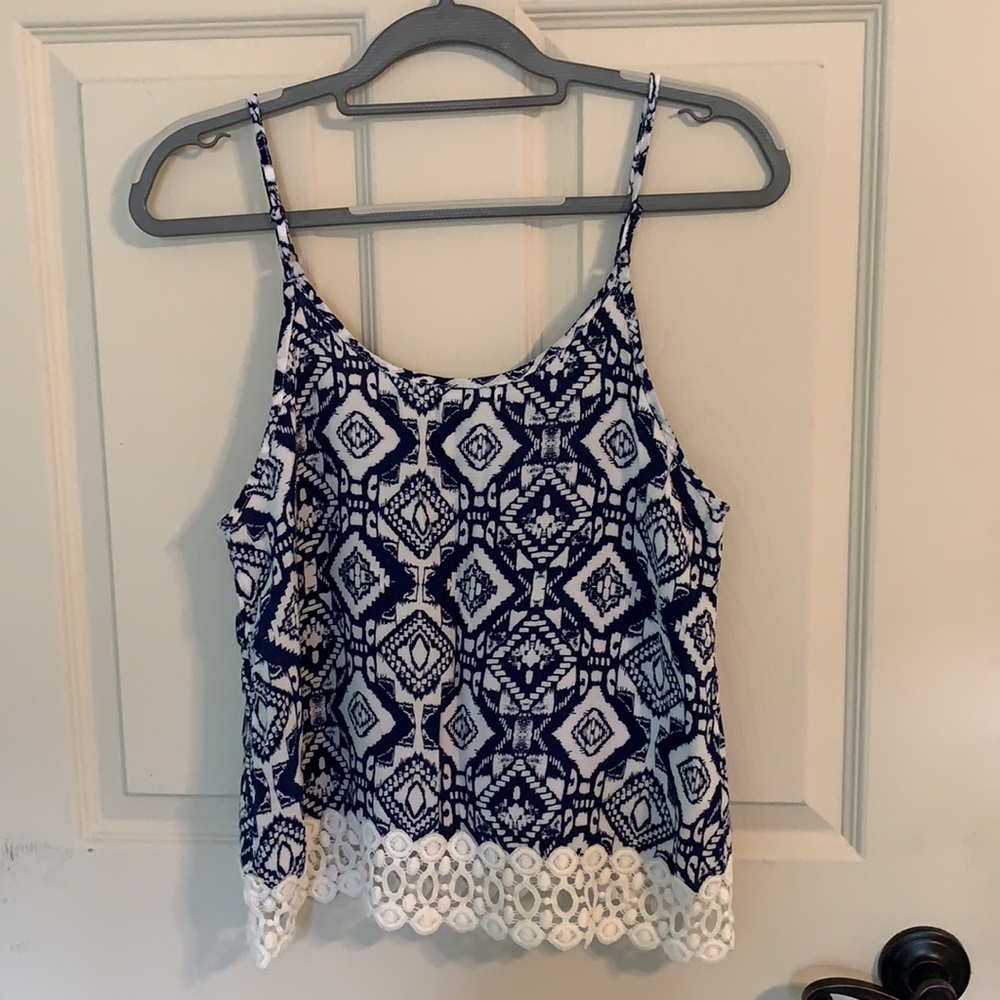 Liberty Love tank top with pattern. Size medium. - Picture 2 of 3